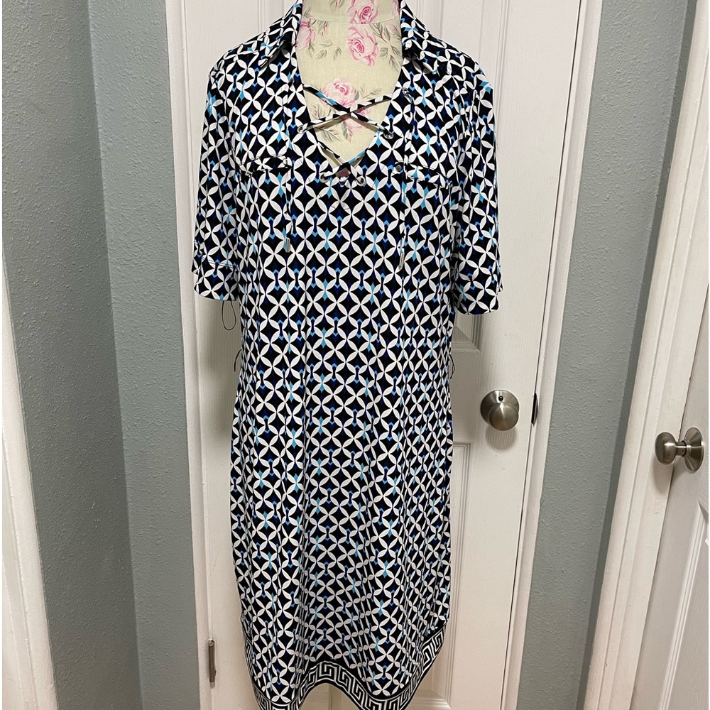 White House/Black Market Dress